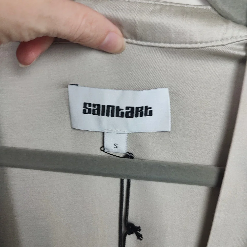 Saint Art Mateo Dress Womens Small Pumice Gray‎ Plunge Satin Ruffle Trim NWT - Picture 6 of 8